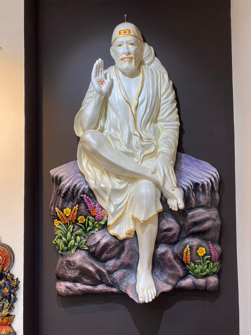Sai Baba 3D Fiber Mural Wall Art | Hasta Kale | Handcrafted Sun God Wall Panel 5x3 ft